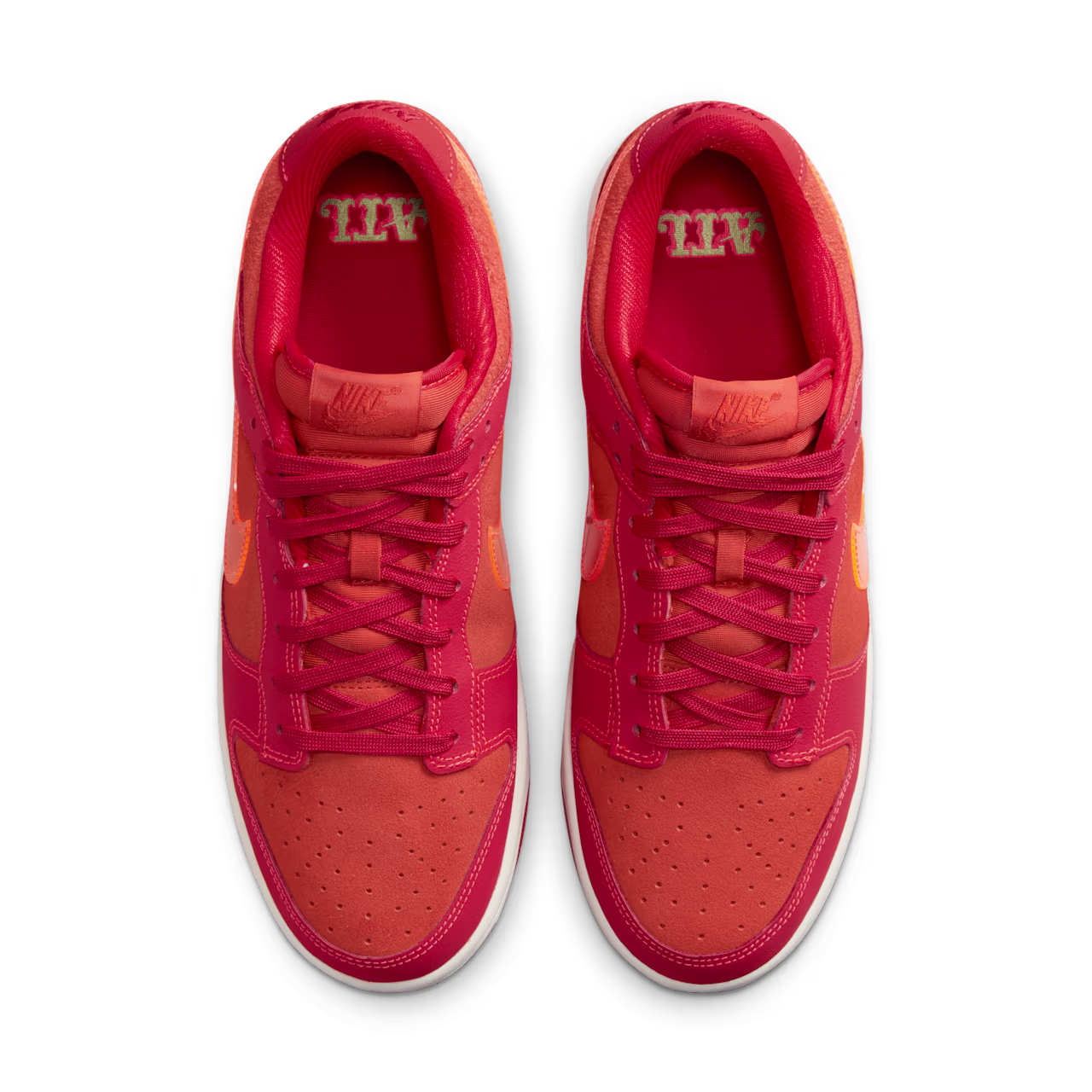 Dunk Low ATL view 3